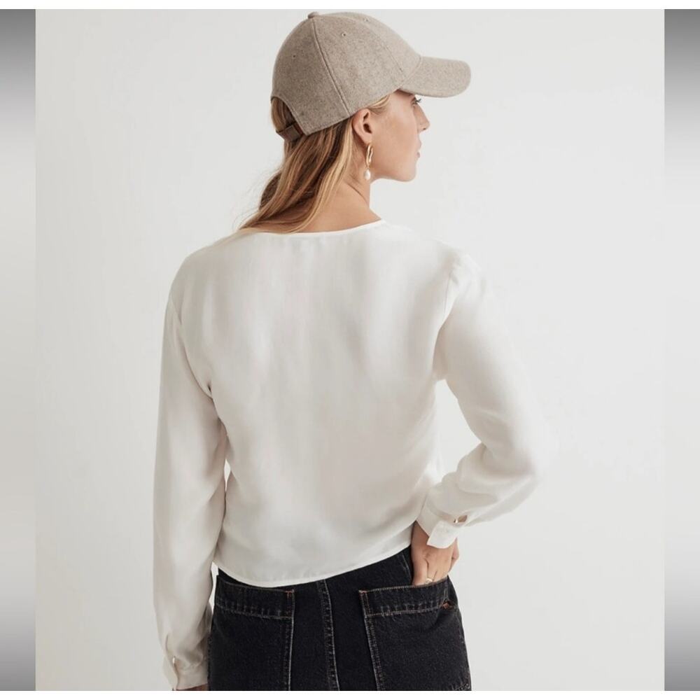 NWT Brushed Ruched-Front Top White Size 2 Retail $88 - Picture 2 of 5